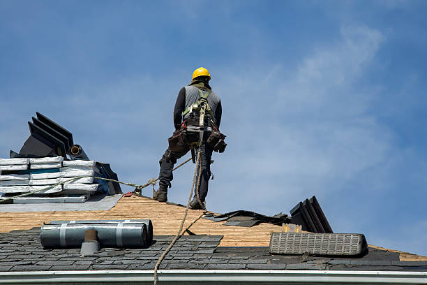 Professional Gutter Installation technician working in Kimball, TN